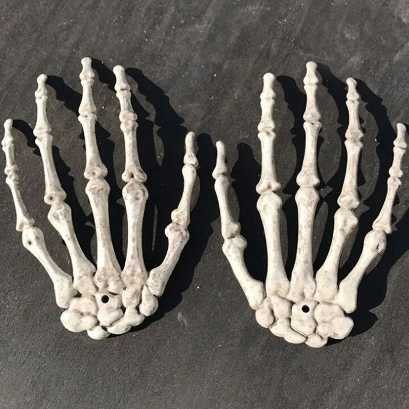 Strašna rekvizite za Halloween Plastične ruke kostura Realan plastične lažni kost ljudske ruke u prirodnoj veličini za ukras kuće duhova